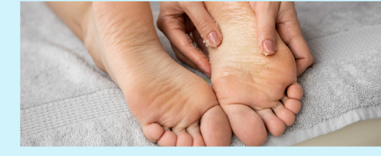 Pedicure-podologue-Freepik